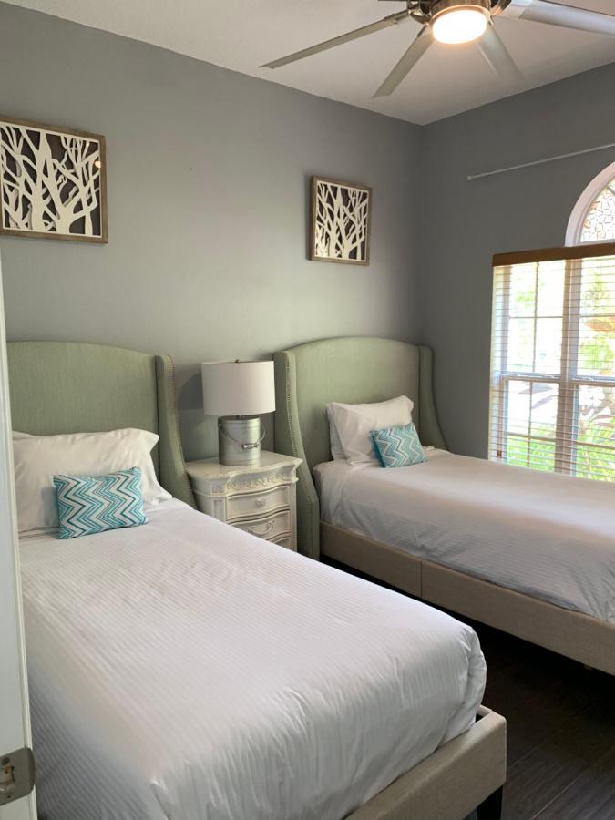 Paradise Heated Pool Home Near Img And Siesta Key Beach Брадентън Екстериор снимка